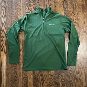 Columbia Forest Green Half-Zip Top